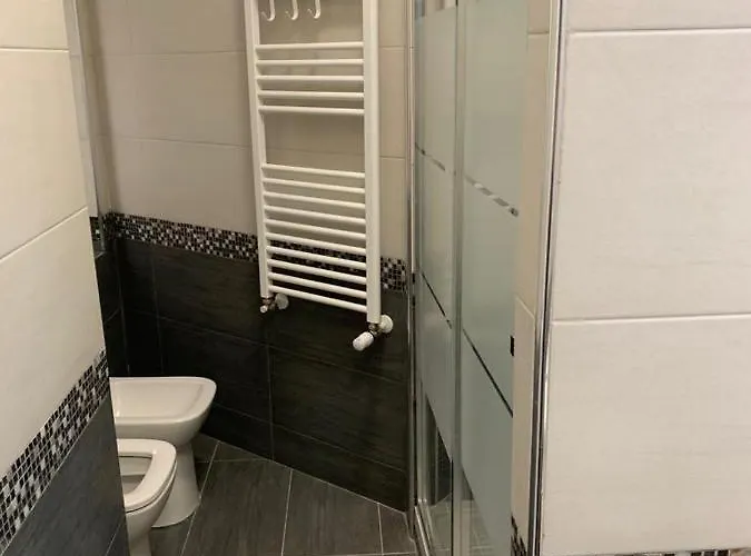 לינה וארוחת בוקר A Casa Di Lino רומא